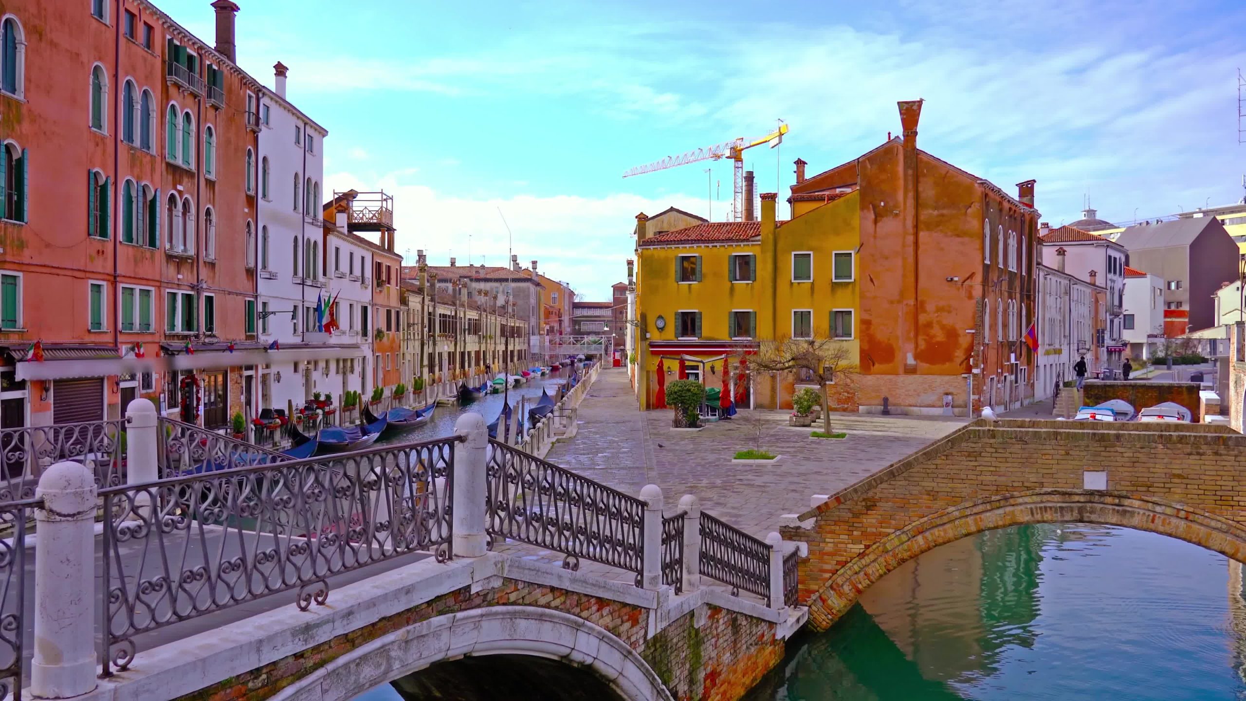 Buildings and canals of Venice