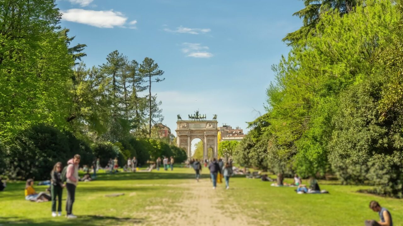 Hyperlapse in the park of Milan