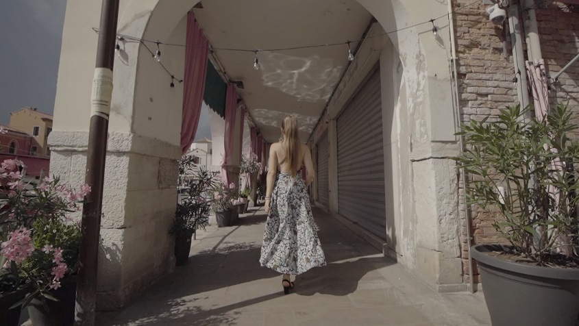 Enchanting Stroll Through the Streets of Venice