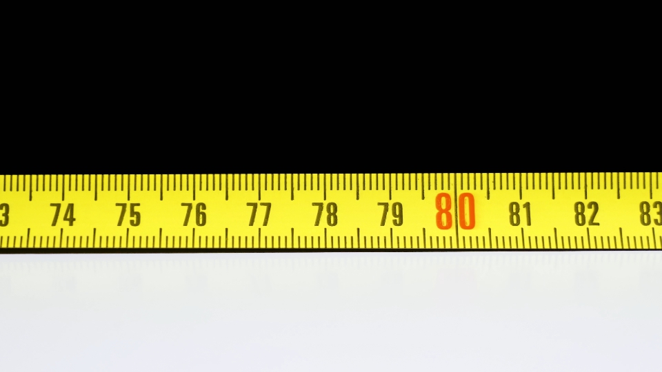 Tape to measure length moves