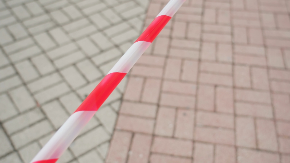 White and red stripe for the closure of a public area