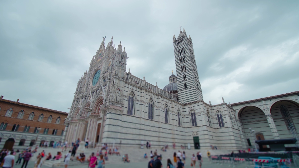 Siena: Un Gioiello Rinascimentale nel Cuore della Toscana