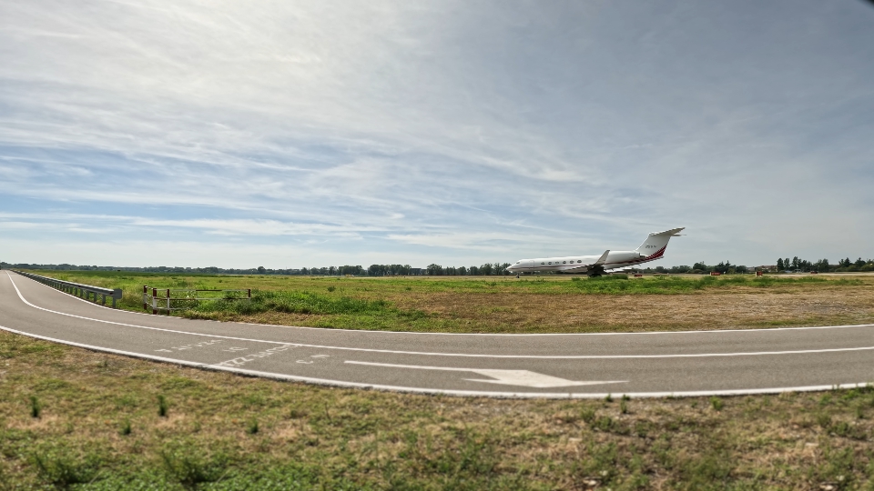 Timelapse in aeroporto