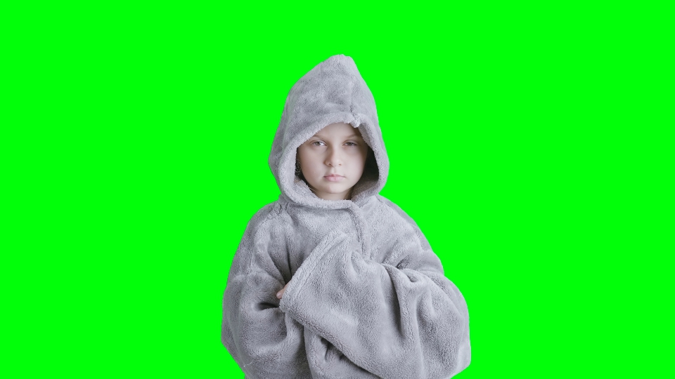 Bambina con Abito e Cappuccio
